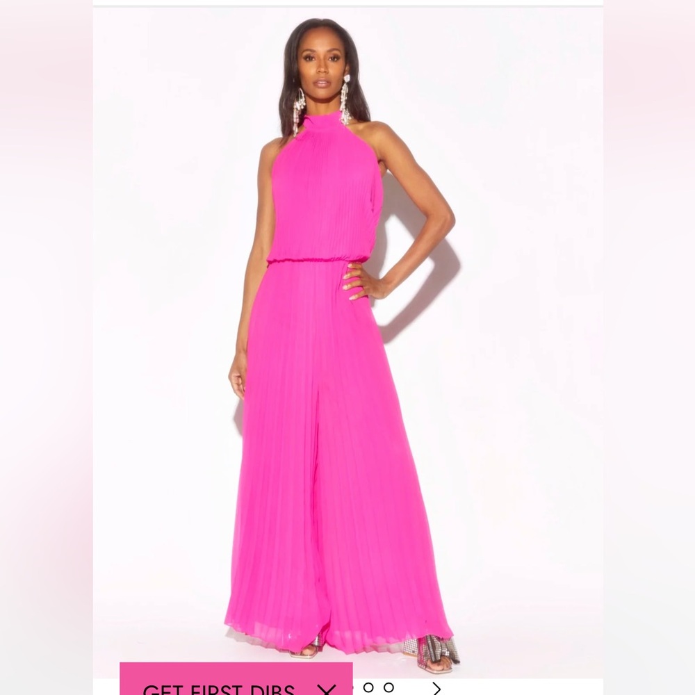 Meghan LA Fuchsia Pleated Fabric